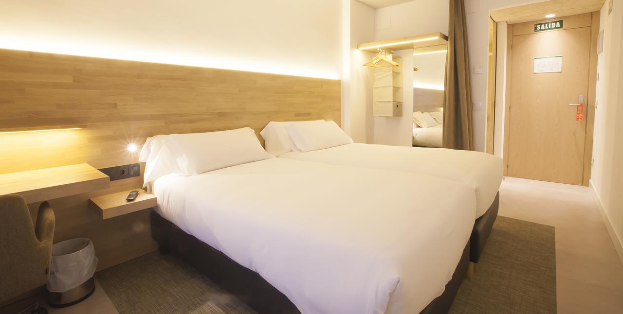 Hotel A Pamplona Eksteriør billede