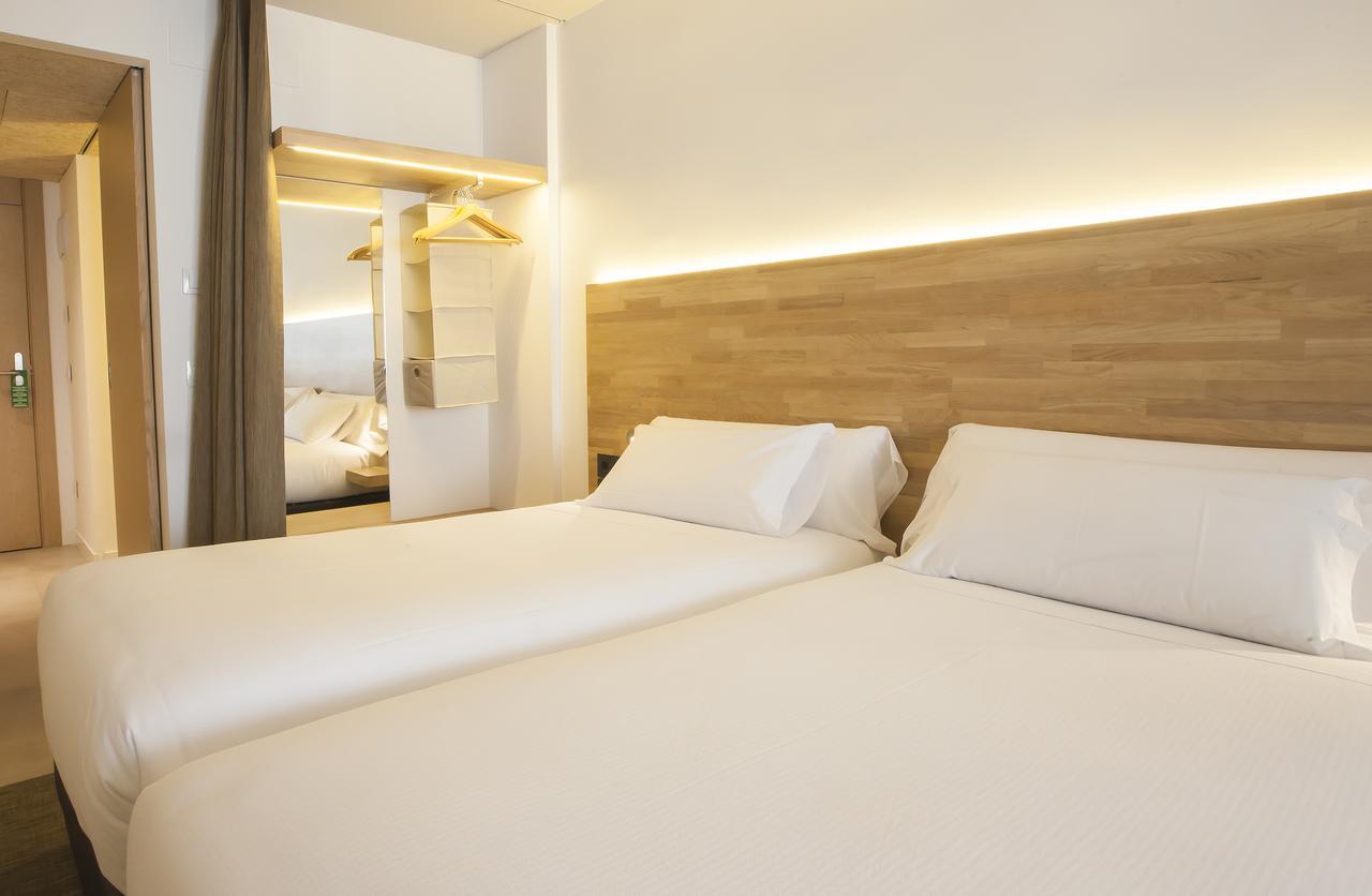 Hotel A Pamplona Værelse billede